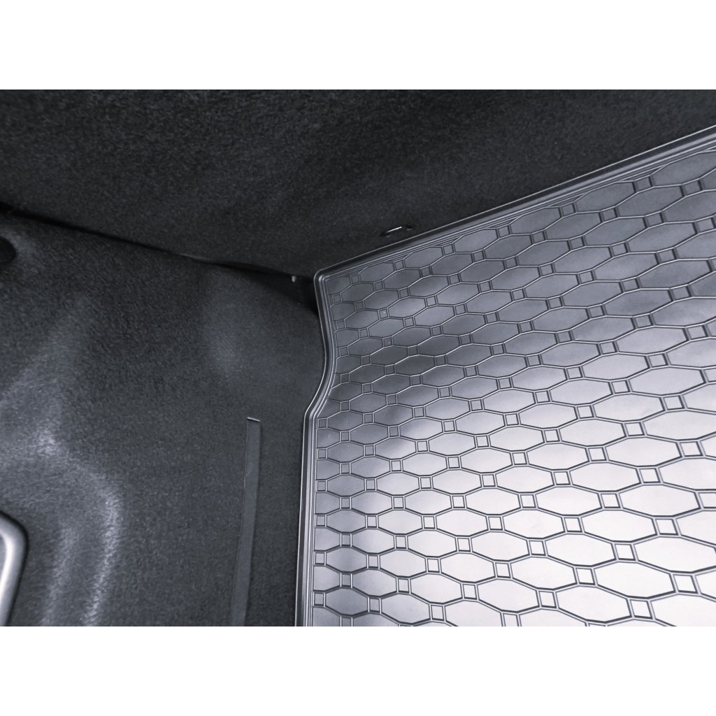 Vana do kufru Peugeot 208 hatchback 2012-2019 | RIGUM