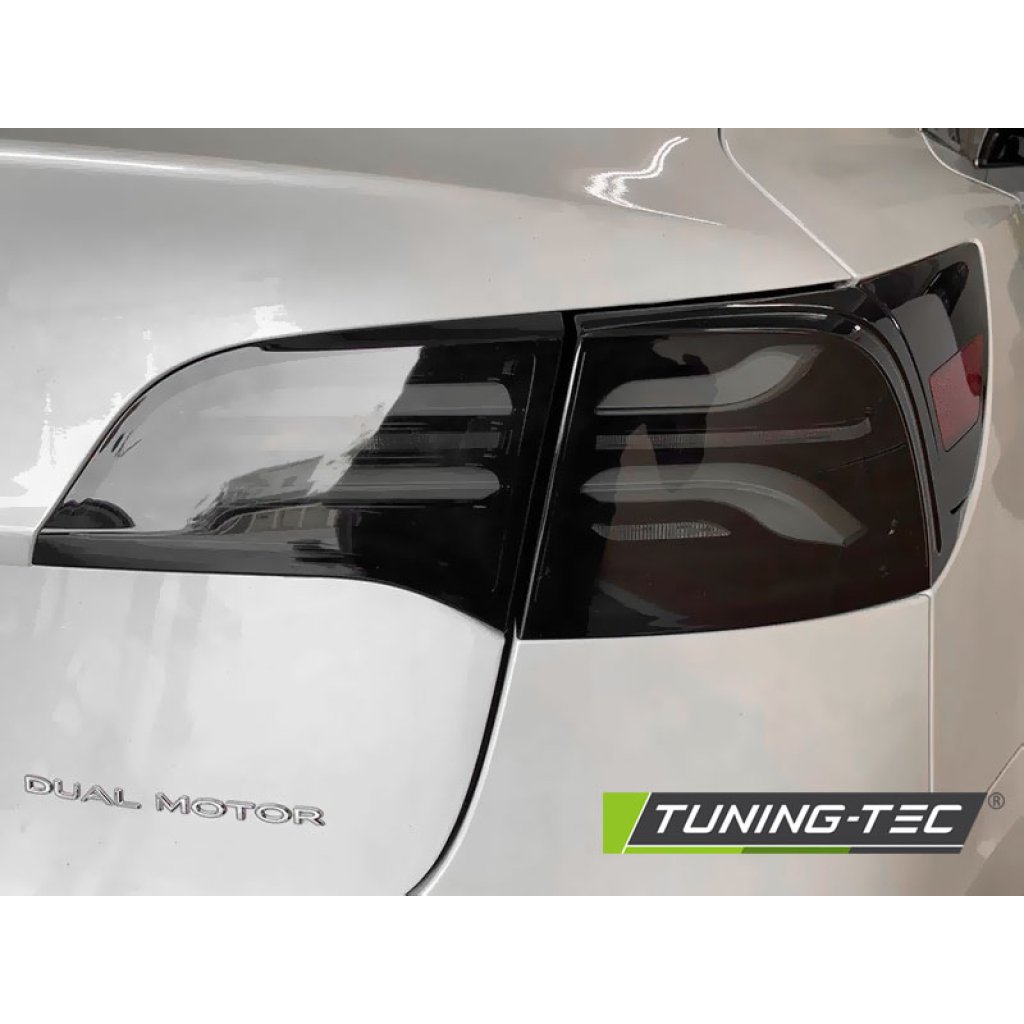 Zadní světla LED bar, s dynamickým blinkrem pro Tesla MODEL 3 17- černá/kouřová