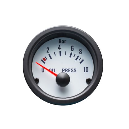 Autogauge palubní přístroj - tlak oleje s bílým podkladem