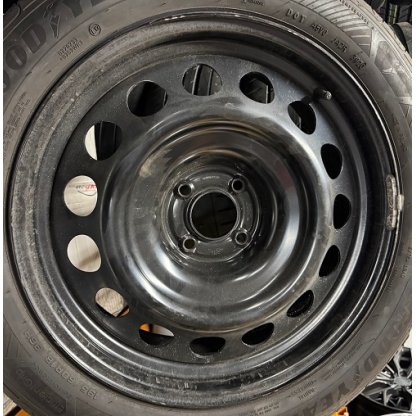Bazar. letní pneu 195/60R18 96H Good year Eff.grip Perf. 6-7mm, DOT21, plech.disky zdarma