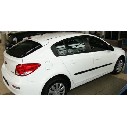 Boční lišty na dveře Chevrolet Cruze Hatchback 2011-2015 F1 | Rider