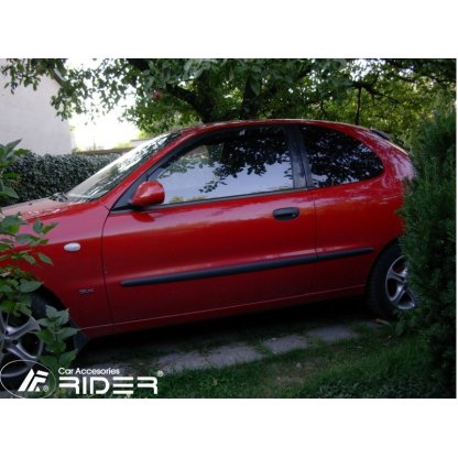 Boční lišty na dveře Daewoo Lanos 3dv 1997-2002 F6 | Rider