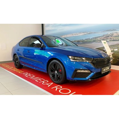 Boční lišty na dveře Škoda Octavia IV Liftback/Combi 2019- F20 | Rider