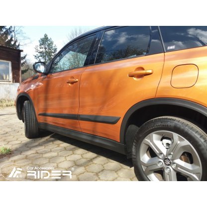 Boční lišty na dveře Suzuki Vitara 2015- F51 | Rider