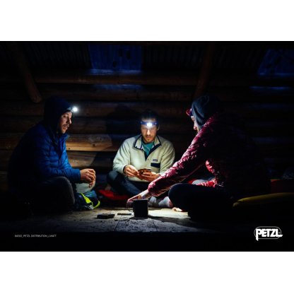 Čelovka PETZL Tikkina, červená, 300 lm - E060AA03