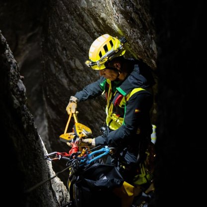 Čelovka PETZL Xena, 1400 lm - E004BA00