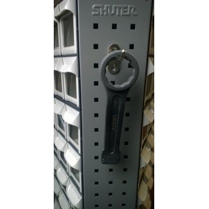 Hák pro vozíky a skříňky Shuter HK-1114
