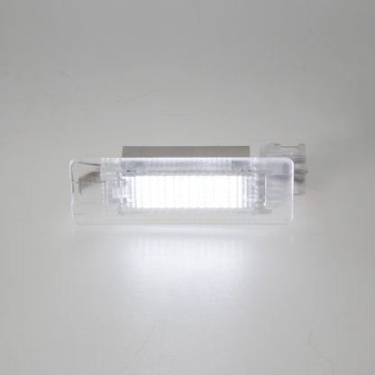 LED osvětlení zavazadlového prostoru VW