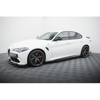 Maxton Design difuzory pod boční prahy pro Alfa Romeo Giulia Qaudrifoglio, černý lesklý plast ABS