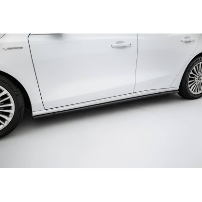 Maxton Design difuzory pod boční prahy pro Ford Focus Mk4, černý lesklý plast ABS, Vignale, Estate/Hatchback