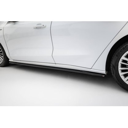 Maxton Design difuzory pod boční prahy pro Ford Focus Mk4, černý lesklý plast ABS, Vignale, Estate/Hatchback