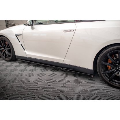 Maxton Design difuzory pod boční prahy pro Nissan GT-R R35 Facelift, černý lesklý plast ABS, r.v. 2011-2016