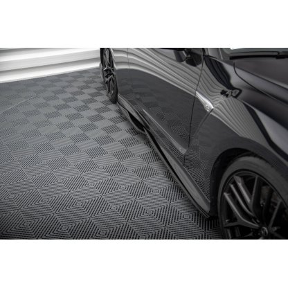Maxton Design difuzory pod boční prahy pro Nissan GT-R R35 Facelift, černý lesklý plast ABS, r.v. 2016-2022