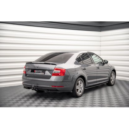 Maxton Design prodloužení spoileru pro Škoda Octavia Mk3 Facelift, černý lesklý plast ABS