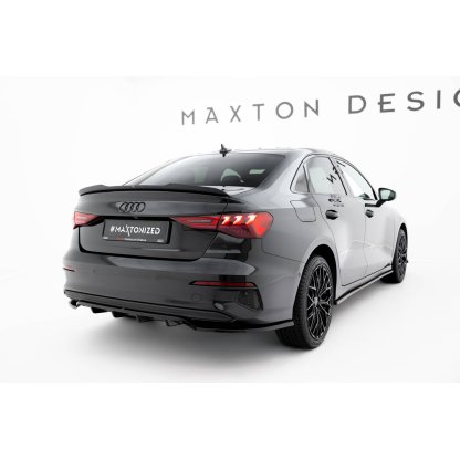 Maxton Design spoiler pod zadní nárazník s žebrováním pro Audi A3 8Y, černý lesklý plast ABS, plast ABS bez povrchové úpravy, Sedan