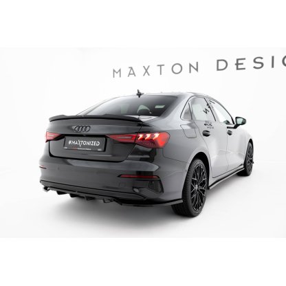 Maxton Design spoiler pod zadní nárazník s žebrováním pro Audi A3 8Y, černý lesklý plast ABS, plast ABS bez povrchové úpravy, Sedan