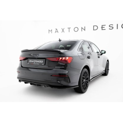 Maxton Design spoiler pod zadní nárazník s žebrováním pro Audi A3 8Y, černý lesklý plast ABS, plast ABS bez povrchové úpravy, Sedan