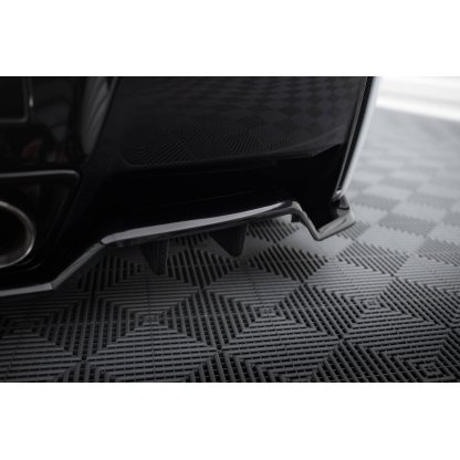 Maxton Design středový spoiler pod zadní nárazník s žebrováním pro Chevrolet Corvette C7, černý lesklý plast ABS, Stingray