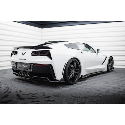 Maxton Design středový spoiler pod zadní nárazník s žebrováním pro Chevrolet Corvette C7, černý lesklý plast ABS, Stingray