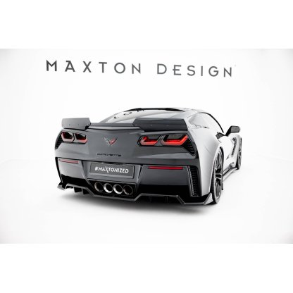 Maxton Design středový spoiler pod zadní nárazník s žebrováním pro Chevrolet Corvette C7, černý lesklý plast ABS, Z06