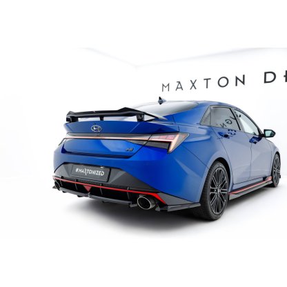 Maxton Design středový spoiler pod zadní nárazník s žebrováním pro Hyundai Elantra N Mk7, černý lesklý plast ABS