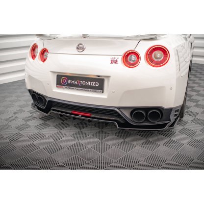 Maxton Design středový spoiler pod zadní nárazník s žebrováním pro Nissan GT-R R35 Facelift, černý lesklý plast ABS, r.v. 2011-2016