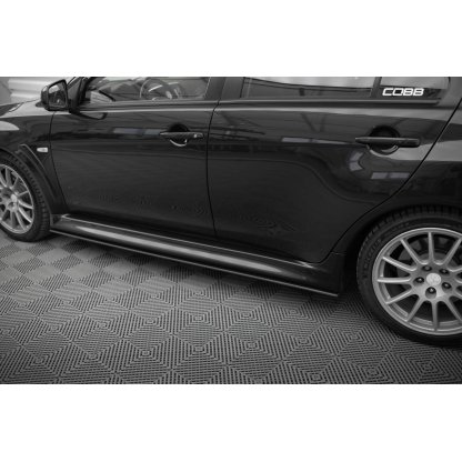 Maxton Design "Street Pro" difuzory pod boční prahy pro Mitsubishi Lancer Evo Mk10, plast ABS bez povrchové úpravy, s černou a červenou linkou