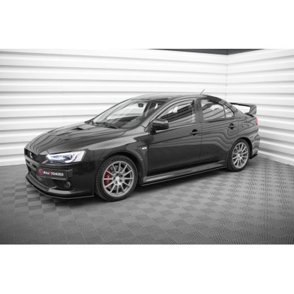 Maxton Design "Street Pro" difuzory pod boční prahy pro Mitsubishi Lancer Evo Mk10, plast ABS bez povrchové úpravy, s černou a červenou linkou
