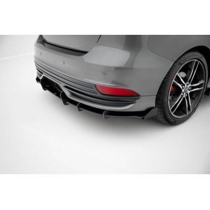 Maxton Design ''Street Pro'' difuzory pod boční prahy s křidélky pro Ford Focus ST Mk3 Facelift, plast ABS bez povrchové úpravy, s černou linkou