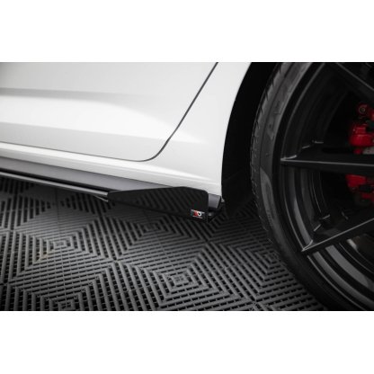Maxton Design "Street Pro" difuzory pod boční prahy s křidélky pro Volkswagen Jetta Mk7 GLI, černý lesklý plast ABS, s černou linkou