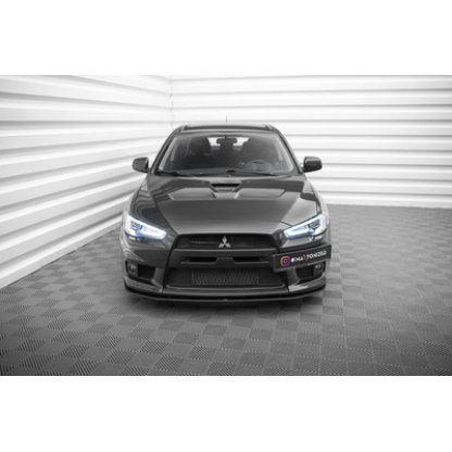 Maxton Design "Street Pro" spoiler pod přední nárazník pro Mitsubishi Lancer Evo Mk10, plast ABS bez povrchové úpravy, s černou a červenou linkou