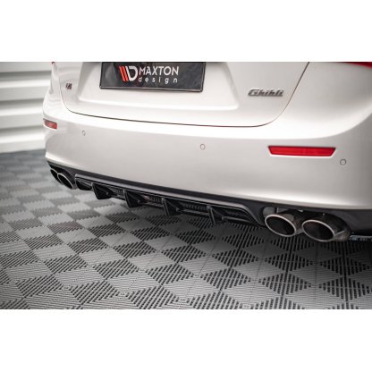 Maxton Design vložka zadního nárazníku pro Maserati Ghibli Mk3, černý lesklý plast ABS