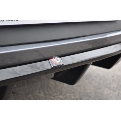 Maxton Design vložka zadního nárazníku pro Seat Leon Cupra Mk3 Facelift, černý lesklý plast ABS, Hatchback