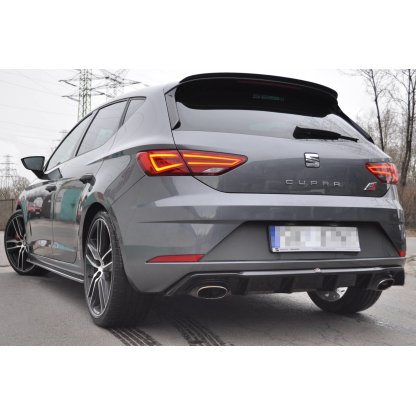 Maxton Design vložka zadního nárazníku pro Seat Leon Cupra Mk3 Facelift, černý lesklý plast ABS, Hatchback