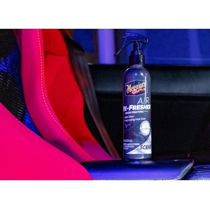 Meguiar's Air Re-Fresher Odor Fighting Spray - Black Chrome Scent - osvěžovač vzduchu v rozprašovači, vůně "Black Chrome", 237 ml
