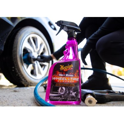 Meguiar's Hot Rims Wheel & Tire Cleaner - čistič na kola a pneumatiky, 709 ml
