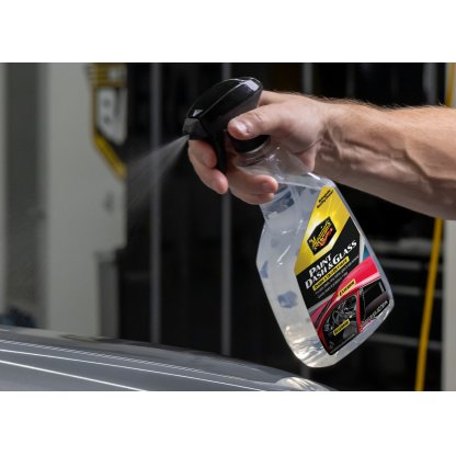 Meguiar's Paint, Dash & Glass Inside & Out Detailer - čistič interiérových a exteriérových povrchů, 710 ml