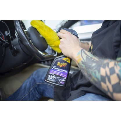 Meguiar's Quik Interior Detailer - čistič interiérových povrchů, matný vzhled, 473 ml