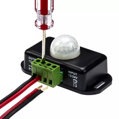 Pohybové čidlo PIR 12/24V 6A