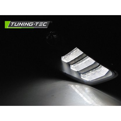 Přední světla s LED denním světlem, SEQ blinkrem, Ford Focus MK3 15-18 černá