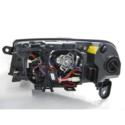 Přední světla s LED denními světly AUDI A6 C6 04-08 xenon chrom