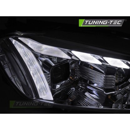 Přední světla s LED pro VW Golf 7 2017-2019 chromová