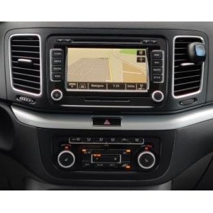Redukce pro 10" autorádio VW Sharan, Seat Alhambra 2010-