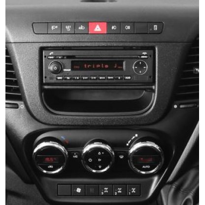 Redukce pro 9" autorádio Iveco Daily 07/2014-