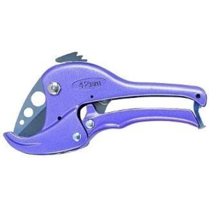 Řezač PVC trubek