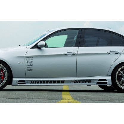 Rieger boční práh mont. strana levá pro BMW řada 3 E90, E91 sedan, touring vč. faceliftu, r.v. 03/05-08/08, 08/05-08/08, 09/08-, plast ABS bez povrchové úpravy, s prolisem, s prolisem a dvěma výřezy