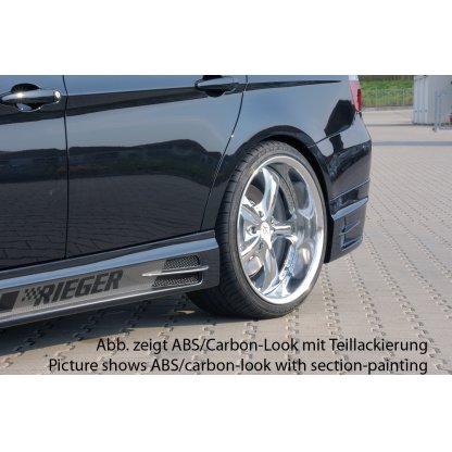 Rieger boční práh mont. strana levá pro BMW řada 3 E90, E91 sedan, touring vč. faceliftu, r.v. 03/05-08/08, 08/05-08/08, 09/08-, plast ABS s povrchovou úpravou Carbon-Look, s prolisem, s prolisem a dvěma výřezy
