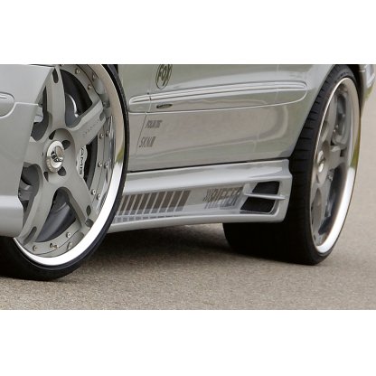 Rieger boční práh mont. strana levá pro Mercedes CLK W209 kabriolet, kupé vč. faceliftu, r.v. 00/02-06/04, 07/04-, plast ABS bez povrchové úpravy, s prolisem, s prolisem a dvěma výřezy