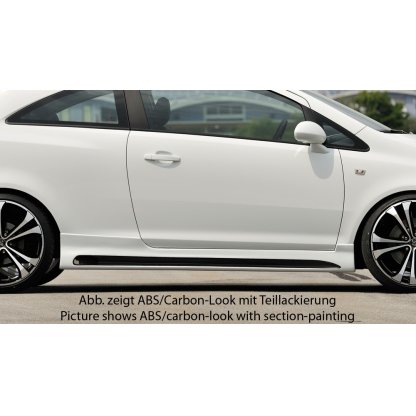 Rieger boční práh mont. strana pravá pro Opel Corsa D 3-dvéř. vč. faceliftu, r.v. 01/11-, 07/06-12/10, plast ABS s povrchovou úpravou Carbon-Look, s prolisem a výřezem