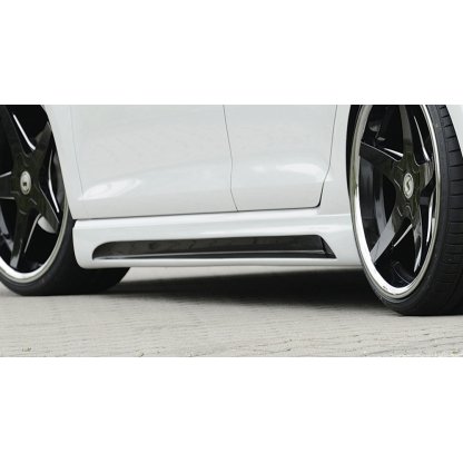 Rieger boční práh mont. strana pravá pro Seat Leon 5F 5-dvéř., 5-dvéř. (ST/Combi), r.v. 10/12-, plast ABS s povrchovou úpravou Carbon-Look, s prolisem a výřezem